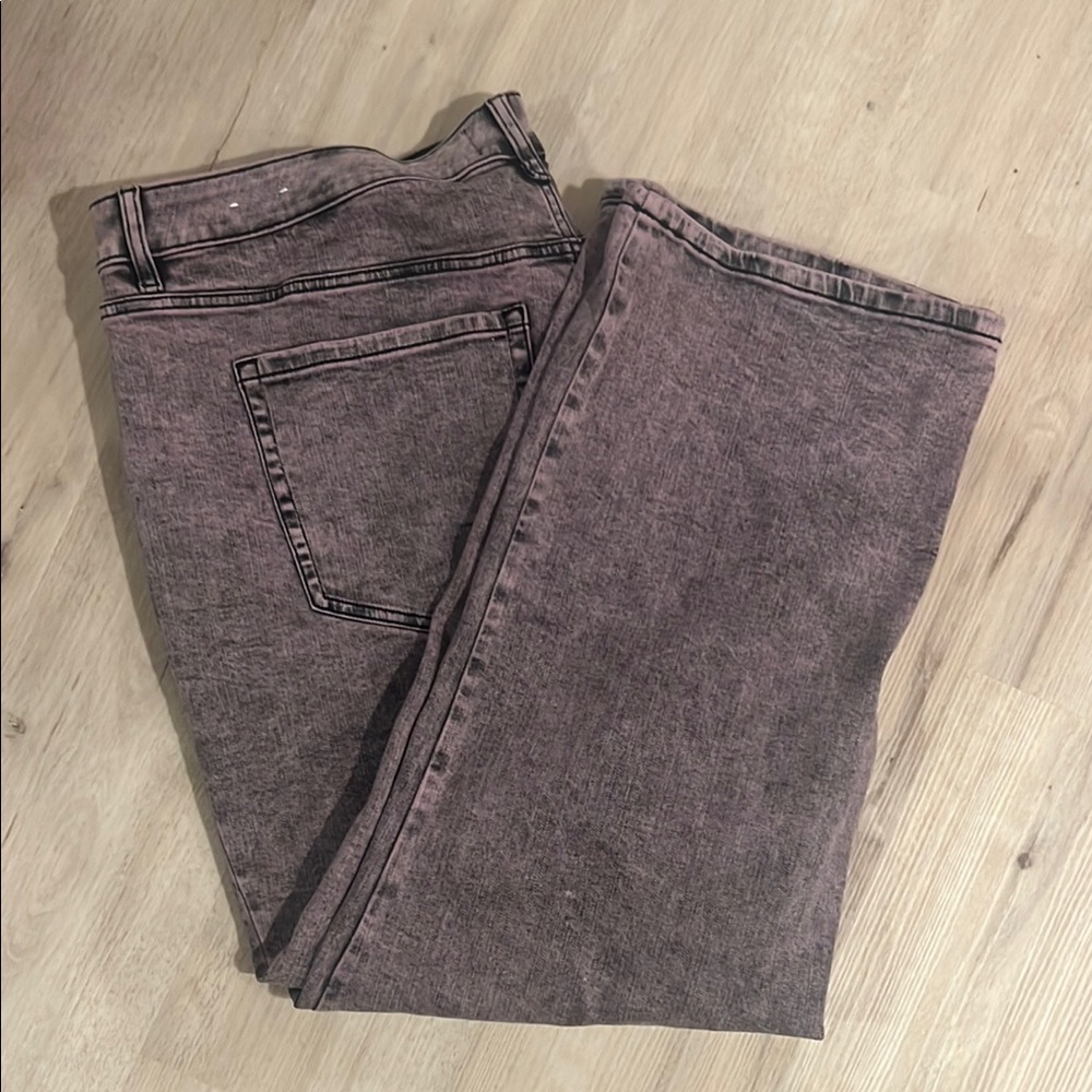 Stylish Gray Denim Jeans